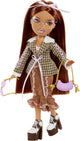 Poupée mannequin Bratz Stylin' Yasmin avec t-shirt personnalisable pour vous et accessoires.