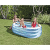 Piscine gonflable de forme ovale