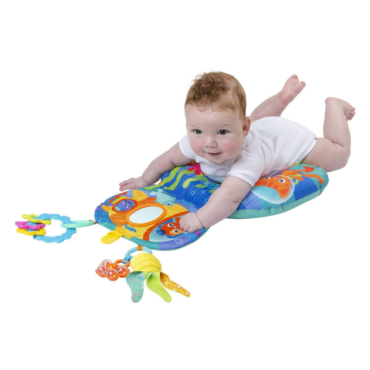 Coussin d'activité sur le ventre de l'océan