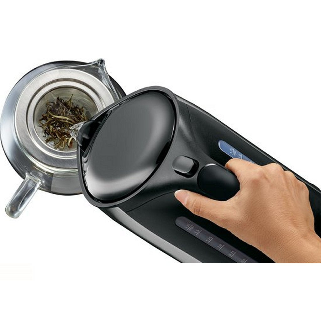 Braun WK5100BK Kettle 1.7L 2200W en acier inoxydable noir