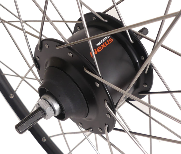 Roue arrière 28 NEXUS 8 HUB ROLLERBRAKE avec jante noire et rayons en acier inoxydable