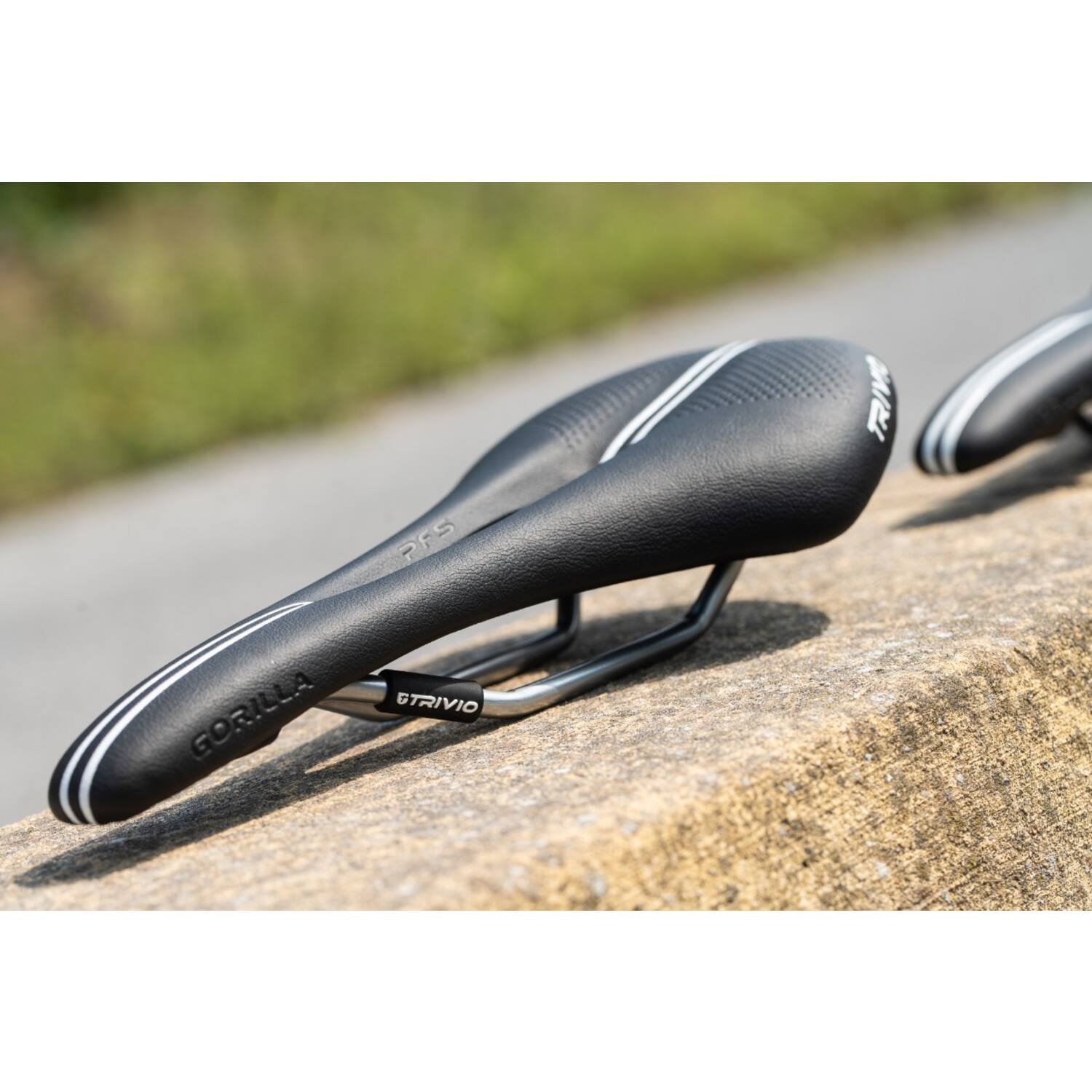 Trivio - selle de vélo gorilla pfs noir pfs