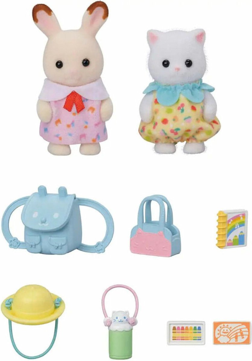 Sylvanian family 5747 duo d'amis en bas âge marchant ensemble - 2 figurines de jeu douces et veloutées