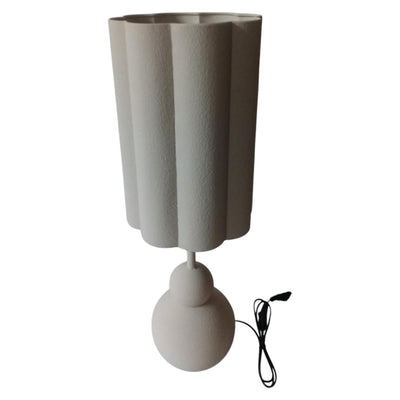 Lampe de table ambiance Manoir métal blanc 23x23x68,5cm