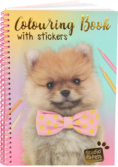 Studio pets by myrna studio pets® livre de coloriage avec autocollants a5 – édition chien – livre de coloriage pour enfants