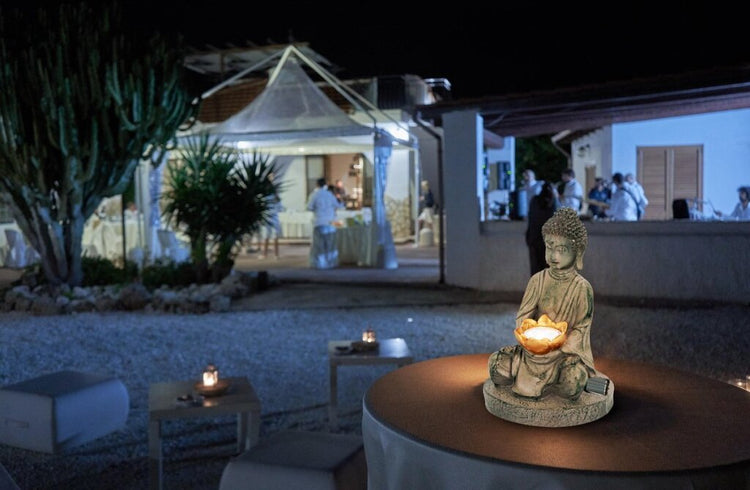 Grundig Grundig Bouddha Image avec Solarlamp LED ON-Out Button Fire Durée 6-8 heures 17x16x27cm