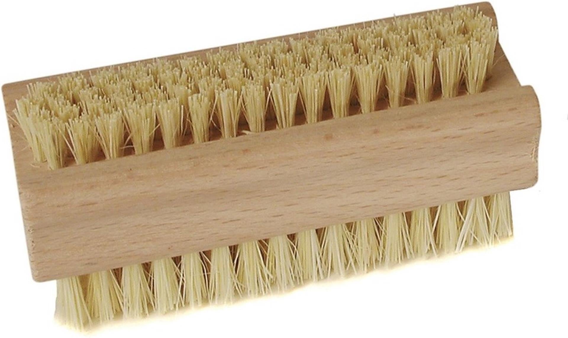 Brosse à ongles en bois