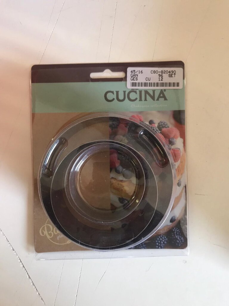 La Cucina La Cucina Bakringen en acier inoxydable carré + environ 6 8 10x4cm