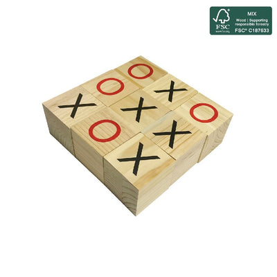 Playage en plein air des œufs de fromage au beurre en bois