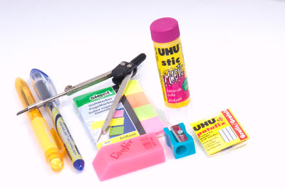 Kangaro Kangaro K-7402 tasse avec passeur de colle de gomme à stylo, etc.