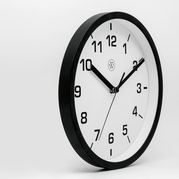 Nextime Nextime NX-7321ww Clock Wall NXT Diamètre 20 cm Plastique noir, cadran blanc