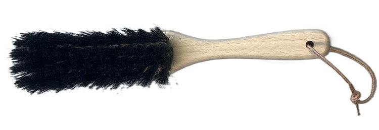 Brosse à main pour enfants. 22 x 3,5 x 5,5 cm. 3+