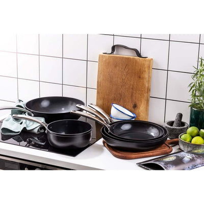 Bk supérieur en céramique poêle 24 cm noir