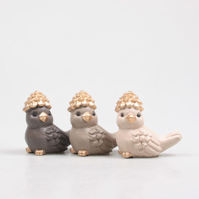 Oiseau de décoration inspiré de la saison avec pomme de pin 10x6,5x10cm