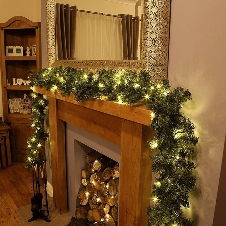 Ambiance Ambiance Christmas Garland avec 30 LED 270 cm
