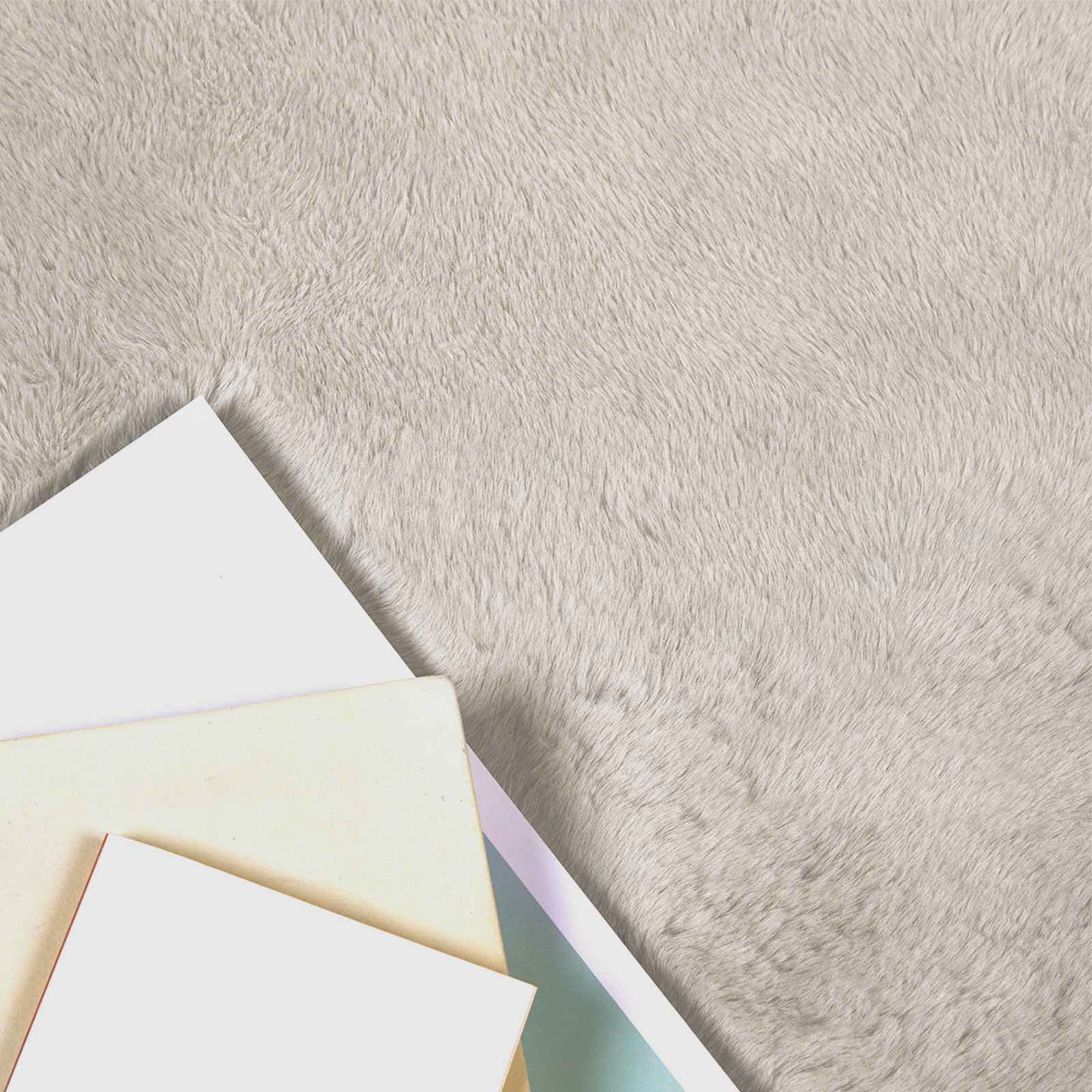 VidaXL tapis en fausse fourrure de lapin beige huileux 100 x 200 cm polyester