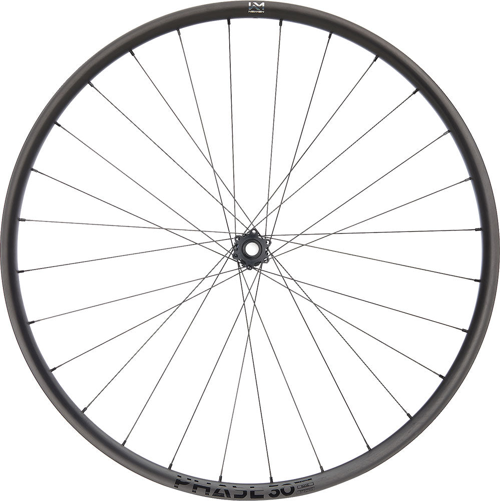 Roue avant Newmen phase 30 light 27,5 6 boulons 15x110 fade carbone
