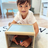 Le petit pied en bois sensoriel est sensible à la sensorielle