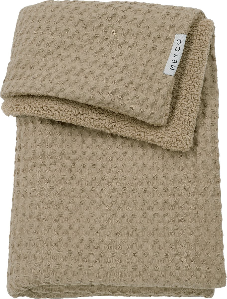 Couverture de berceau en peluche gaufrée Meyco - taupe - 75x100cm - 2,0 tog