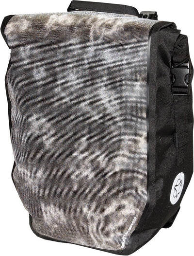 Sacoche de vélo Agu Clean Shelter large – 100 % étanche – 21 litres – matériau recyclé – incl. compartiment pour ordinateur portable 14 pouces – noir réfléchissant