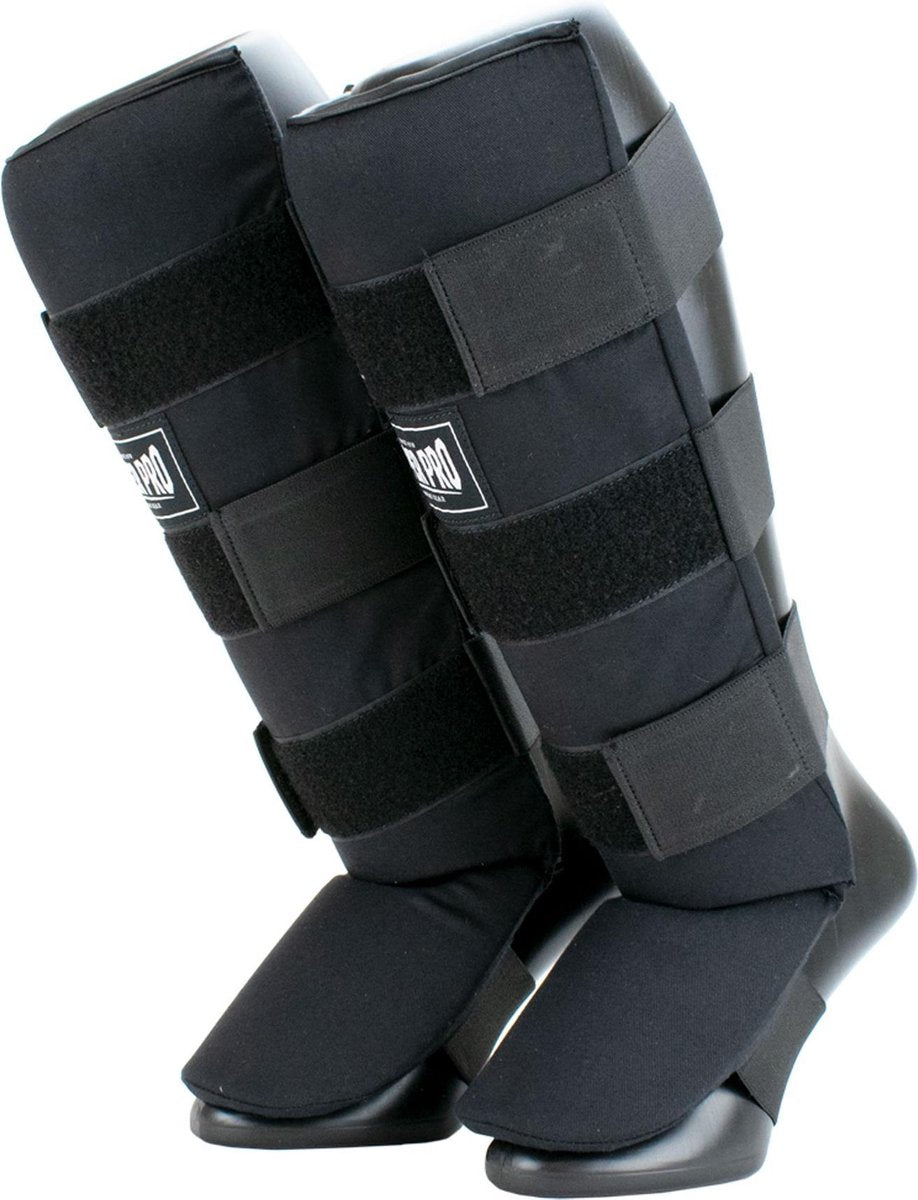 Protège-tibia Super Pro Combat Gear Savior noir blanc extra large
