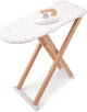 Woet ® Planche à repasser jouet en bois avec fer à repasser - Planche à repasser pliante pour enfants - FSC - Jeu de rôle domestique - à partir de 3 ans
