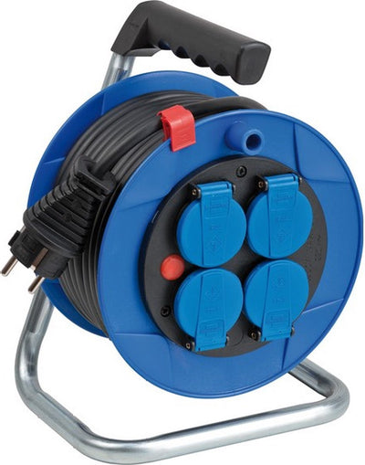 Brennerstuhl garantit un enrouleur de câble IP44 compact de 15 m