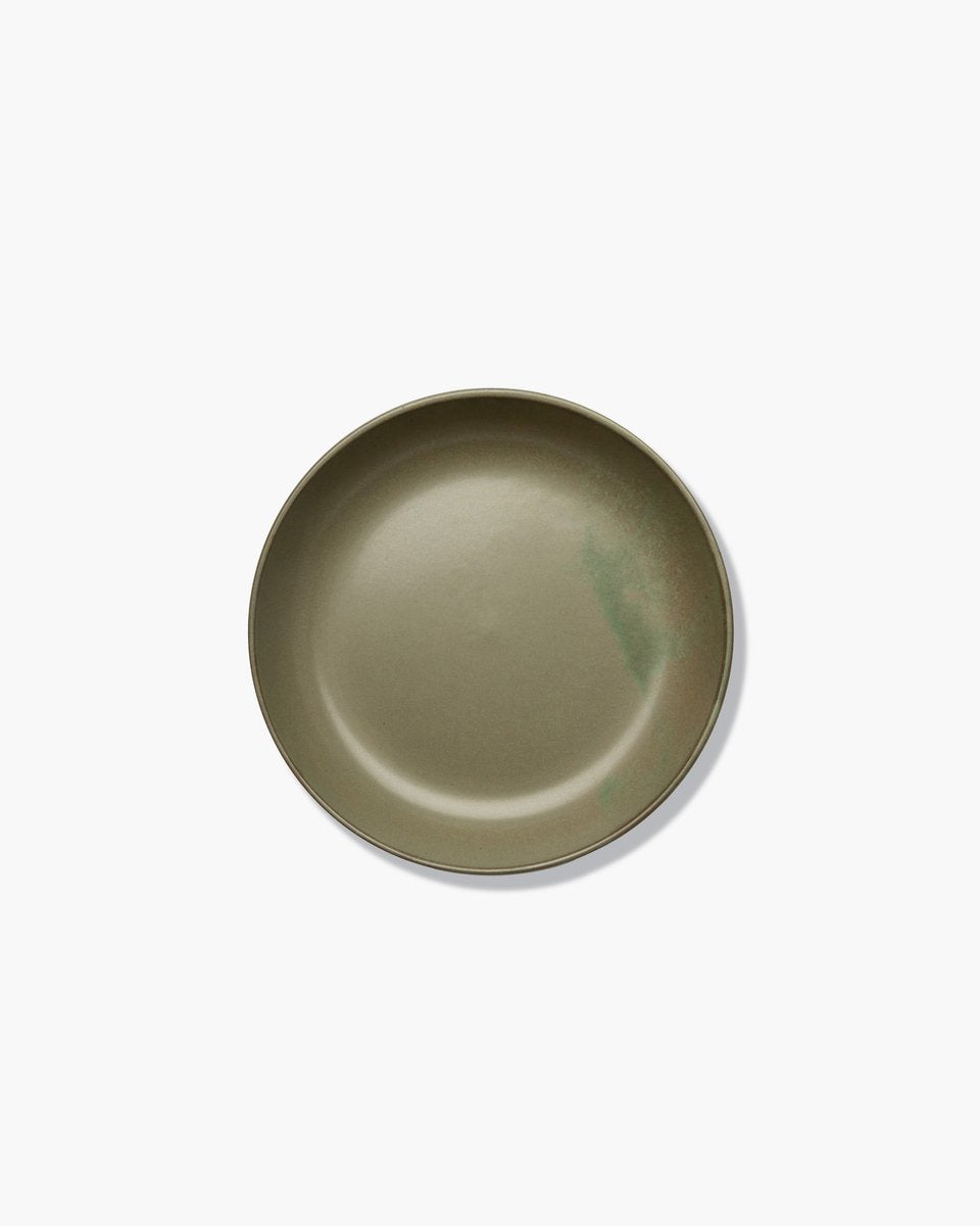 Serax - surface sergio herman - assiette creuse l - vert camo - 21 ø - 4 pièces