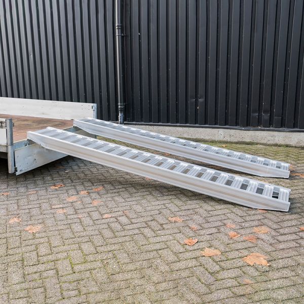 Pièce de rampe 300 cm 2500 kg.