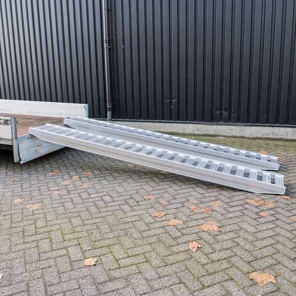 Pièce de planche de rampe 350 cm 2500kg.
