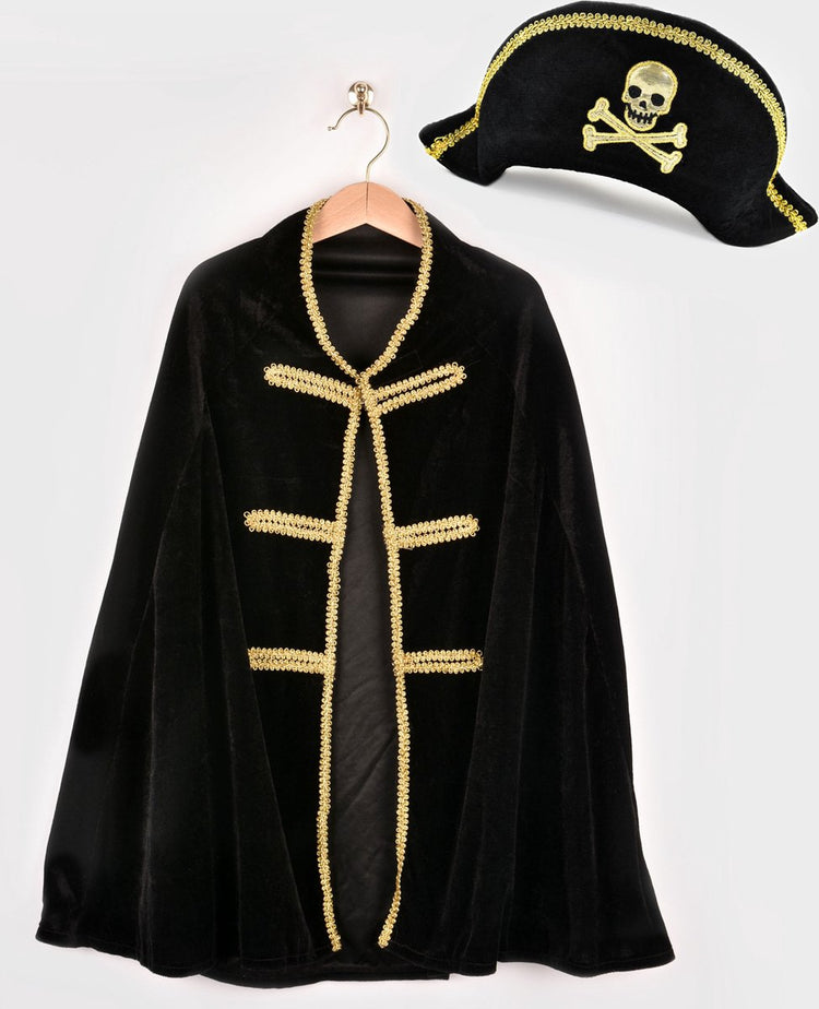 Ensemble de déguisement avec cape et chapeau de pirate Den Goda Fen 98-128.