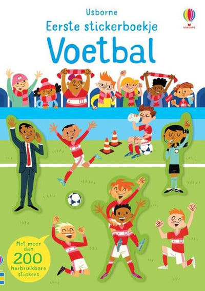 Central Book House, premier livre d'autocollants de football