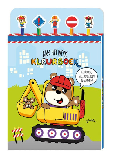 Livre de coloriage avec des crayons de couleur - travailler