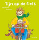Tijn sur le vélo