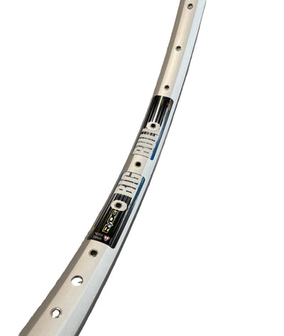 Ryde b.v. jante 28' - 14 bigbull 28'-622 36 alu. argent 36 gts. base de données