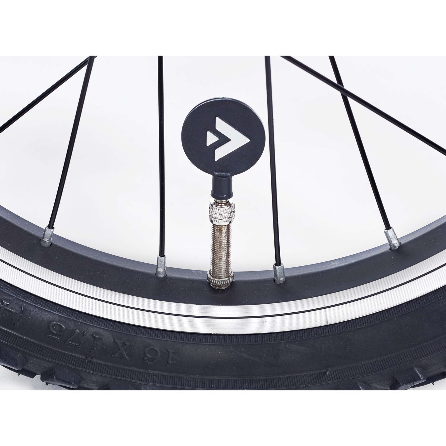 Essai Alpina J16 Dark Etrol Matt