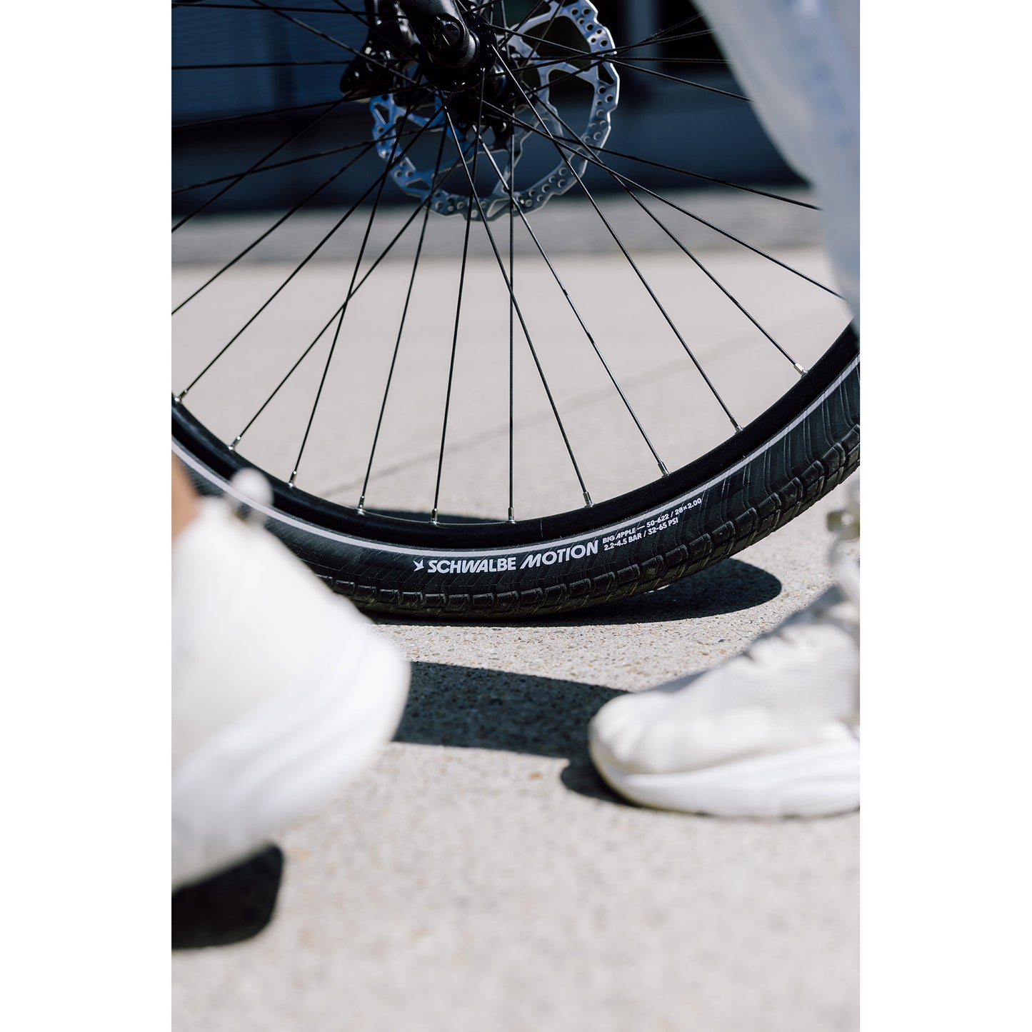 Schwalbe Big Apple Tires 55-622 B B + RT RG
