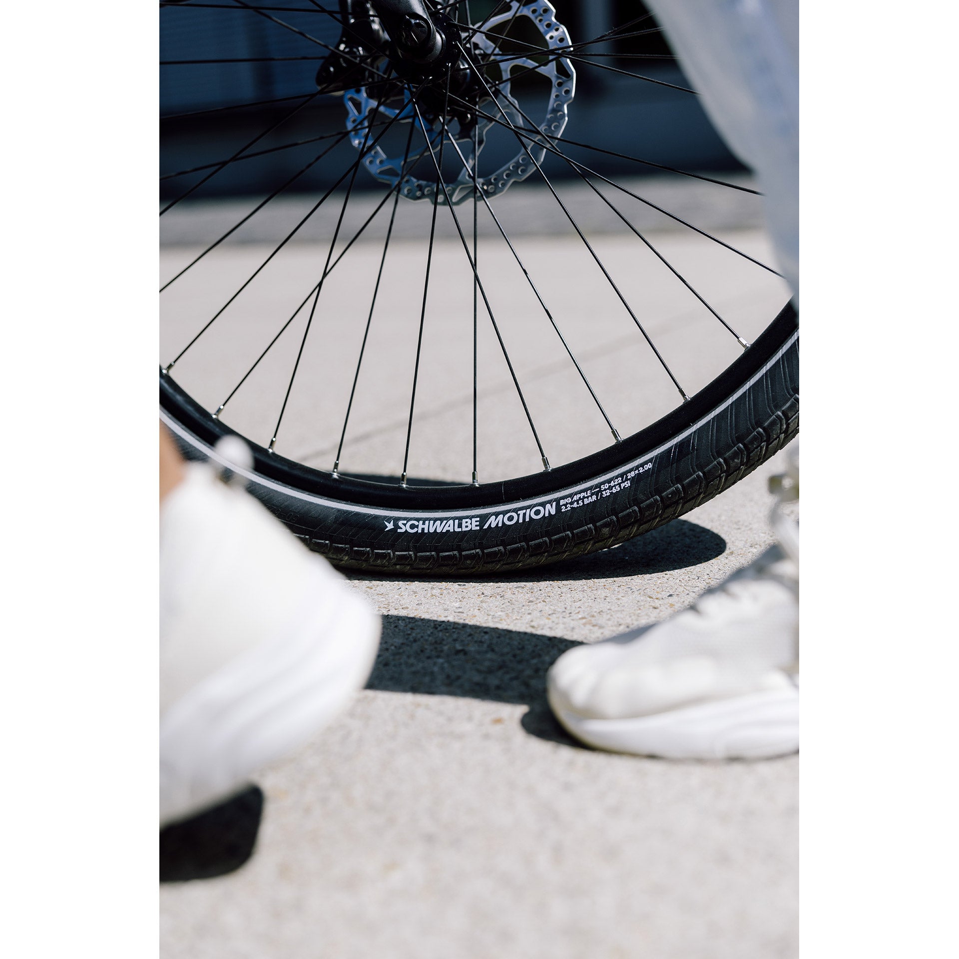 Schwalbe Big Apple Tires 55-622 B B + RT RG