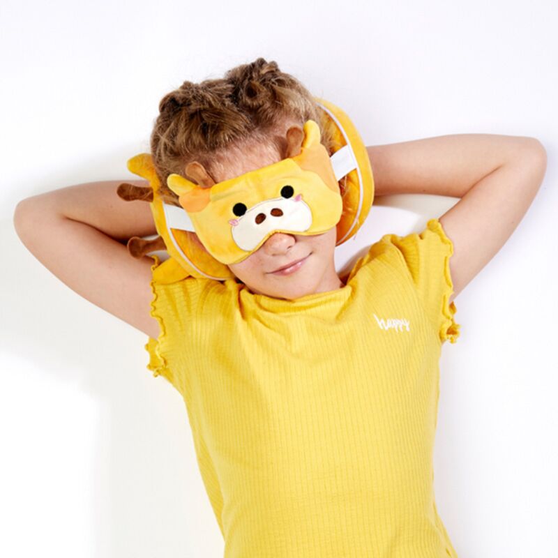 Girafe RelaxEazzz autour du coussin de voyage Masque de sommeil