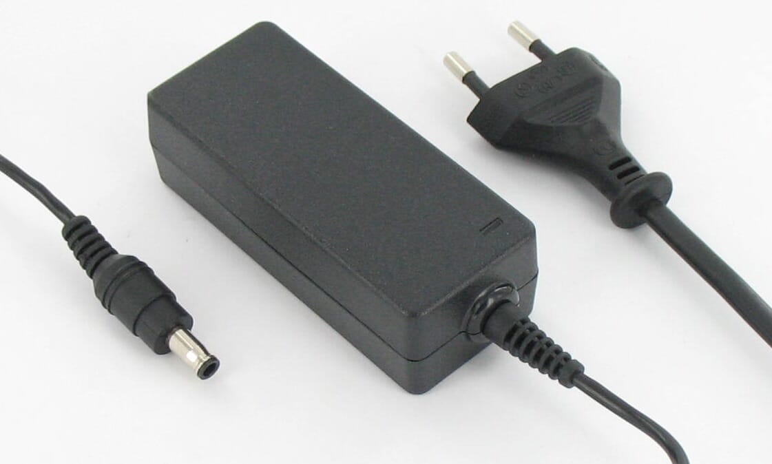 Adaptateur de netbook Blu-Basic 40W