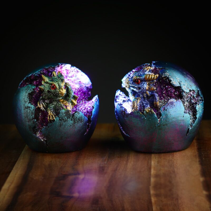 Bébé Dragon LED Geode Coming Dragon Egg