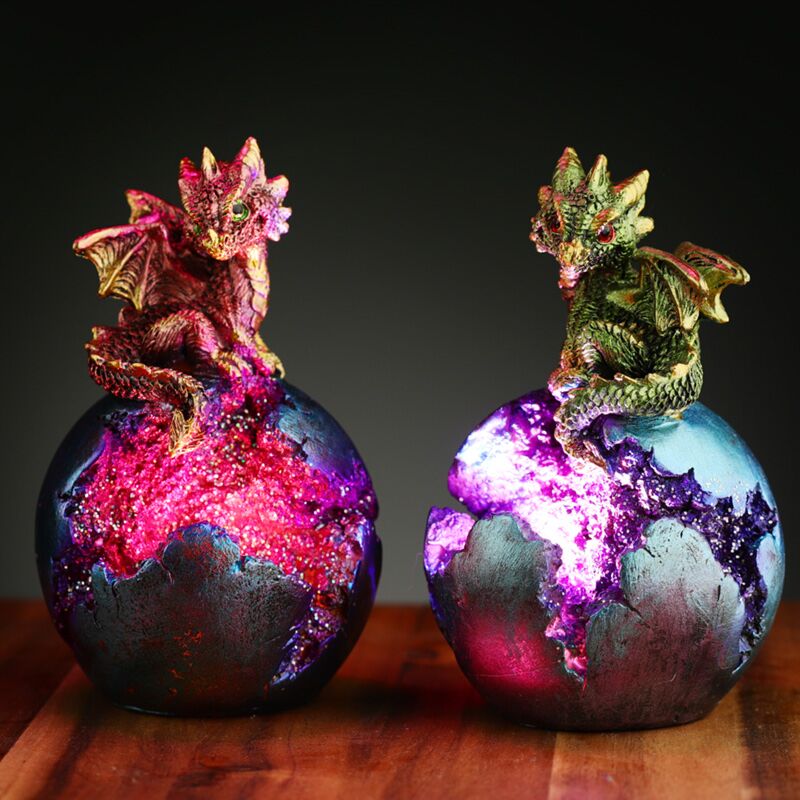Baby Dragon LED Geode Drakei