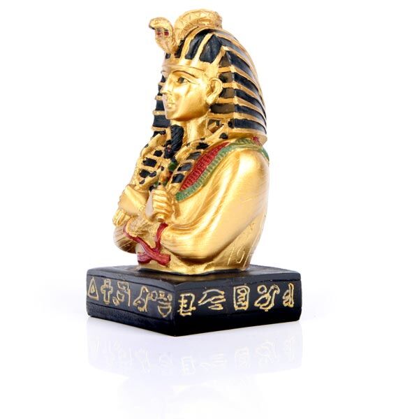 Égypte - Golden Tutankhamun avec des escrocs et de l'aile