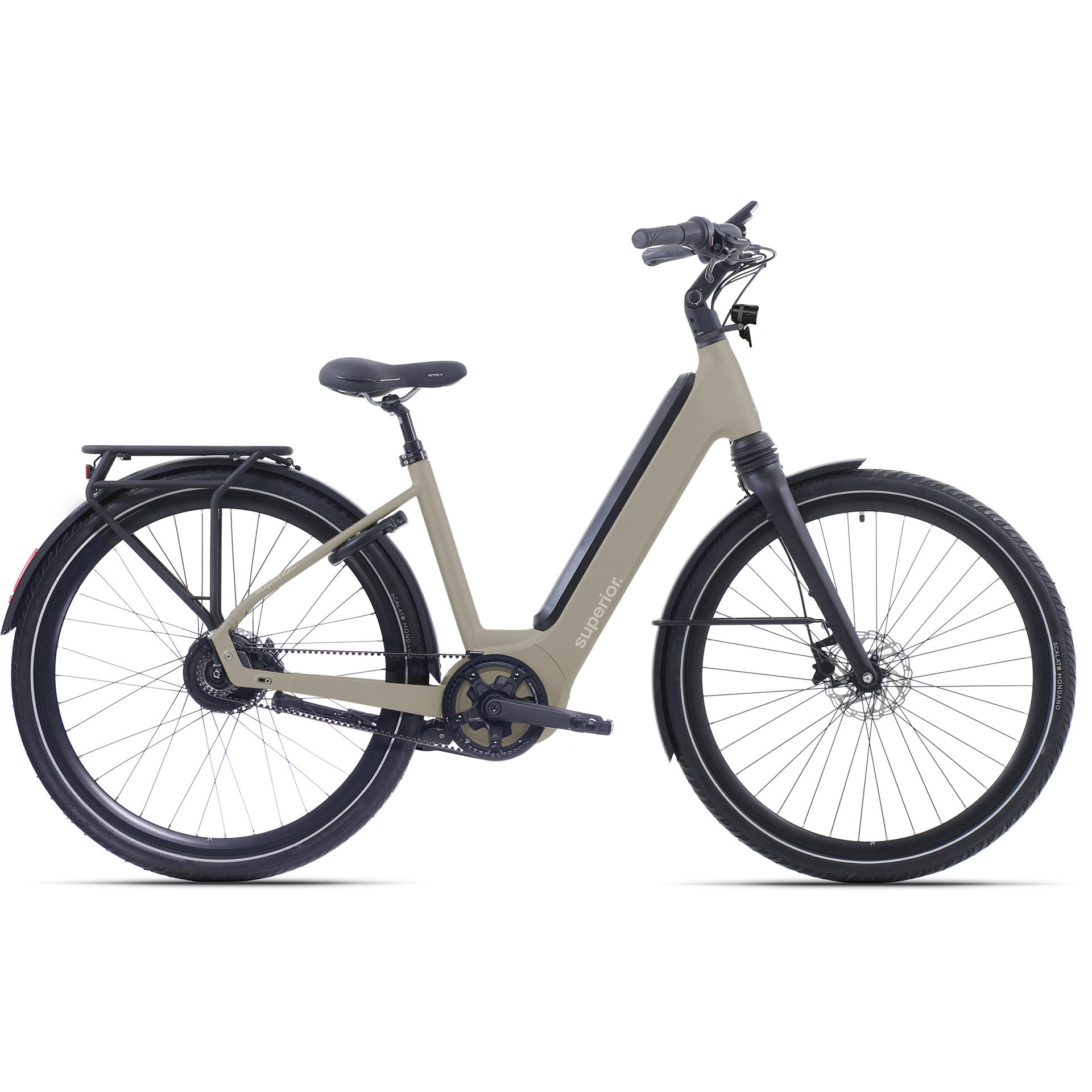Superior e-tour eway 6,45 m 700cx50cm poussière brillante