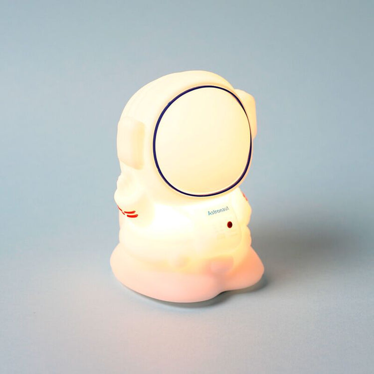 Lampe de nuit LED à couleur changeante astronaute des cadets de l'espace