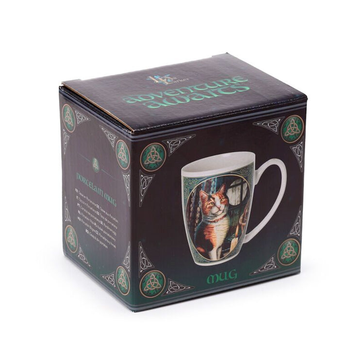 L’aventure Lisa Parker attend une tasse en porcelaine de chat