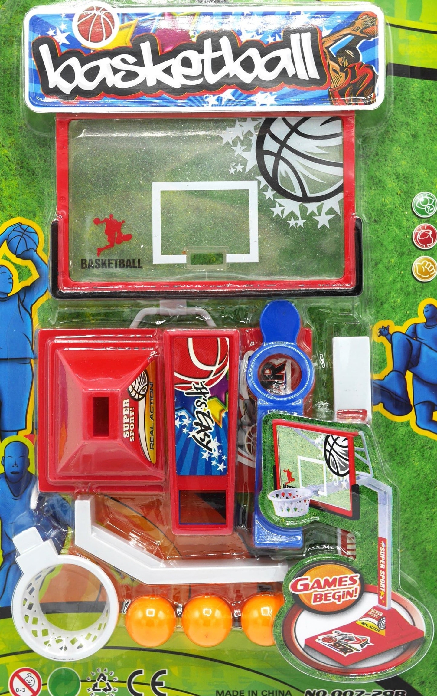 Balle de panier de jouets des os sur carte, tire le ballon dans le panier