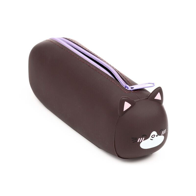 Les adoramaux maculent la trousse en silicone du chaton