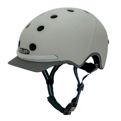Casque de melon avec l'éclairage E-Series Metropolis XL-XXL