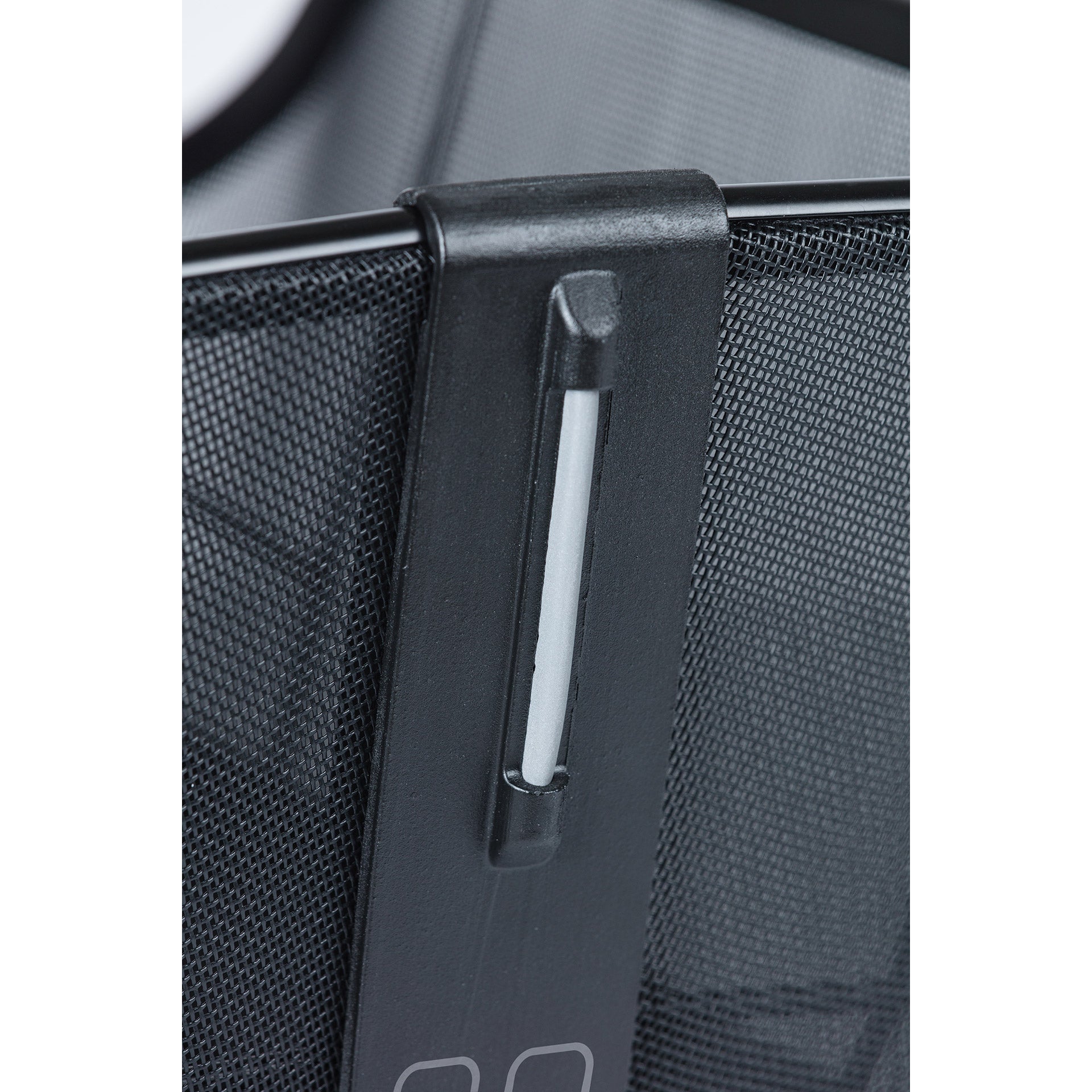 Basil Cento Tech Fiber WSL - panier à vélo - arrière - noir solide